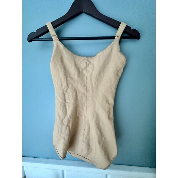 Leonisa Hourglass Figure Classic Bodysuit Shaper SIZE Medium BEIGE NEW - Picture 3 of 5